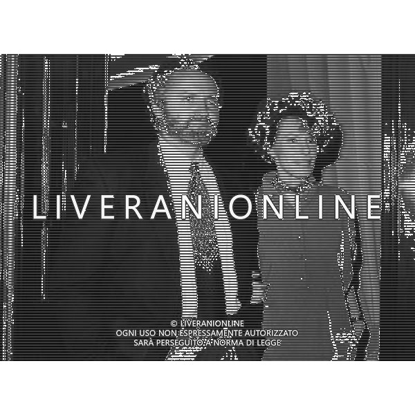 Ornella Vanoni Cantante con Gianni Versace nel 1987 Archivio Ag. Aldo Liverani Sas retrospettiva