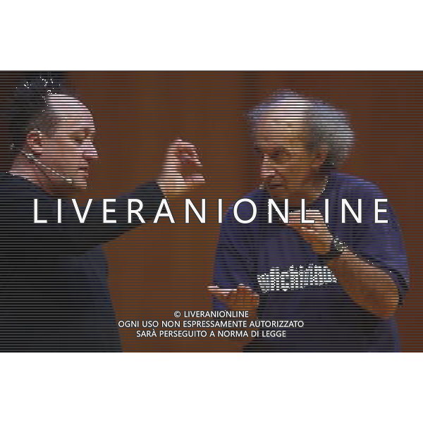 LO SPETTACOLO DE \'I FICHI D\'INDIA \' AL PALASHARP DI MILANO FOTO SORANO - AG. ALDO LIVERANI SAS