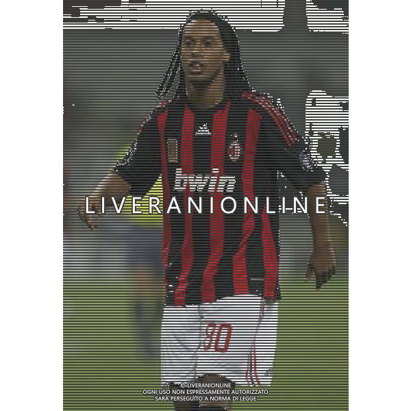 Milano 18-09-2008 coppa uefa 2008/09 milan-zurigo nella foto ronaldinho ph marco luzzani/ag aldo liverani s.a.s.