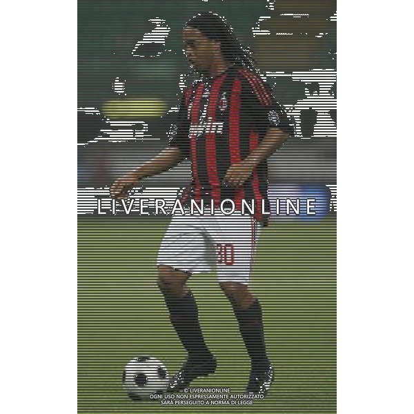 Milano 18-09-2008 coppa uefa 2008/09 milan-zurigo nella foto ronaldinho ph marco luzzani/ag aldo liverani s.a.s.