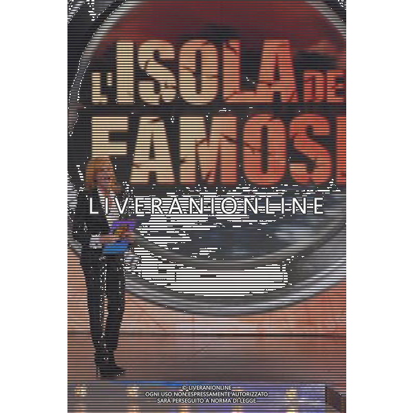 TRASMISSIONE TELEVISIVA \'ISOLA DEI FAMOSI \'2008 NELLA FOTO SIMONA VENTURA AG ALDO LIVERANI