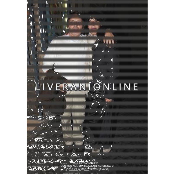 PRIMA TEATRALE DELLO SPETTACOLO: \' CASALINGHI DISPERATI\' AL TEATRO DEI SERVI DI ROMA NELLA FOTO: MARCO CINTI E MITA MEDICI © MASSIMO BRUNI - AG. ALDO LIVERANI SAS