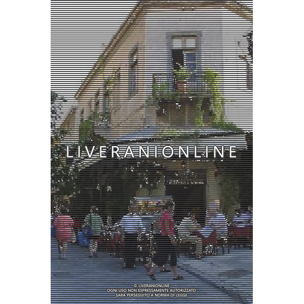 GRECIA NELLA FOTO TAVERNE ATENE FOTO ALDO LIVERANI IFC