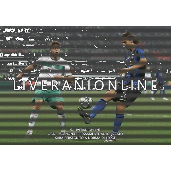 Milano 01-10-2009 champions league 2008/09 inter-werder brema 1:1 nella foto zlatan ibrahimovic e sebastian prodl ph marco luzzani/ag aldo liverani s.a.s.