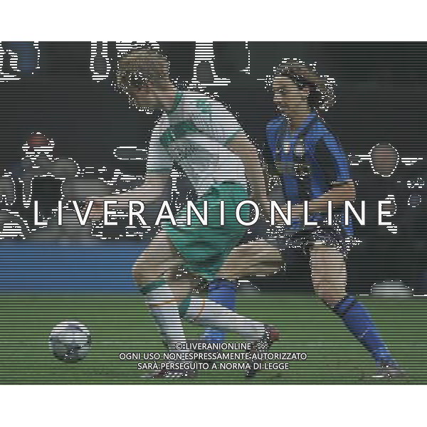 Milano 01-10-2009 champions league 2008/09 inter-werder brema 1:1 nella foto per mertesacker e zlatan ibrahimovic ph marco luzzani/ag aldo liverani s.a.s.