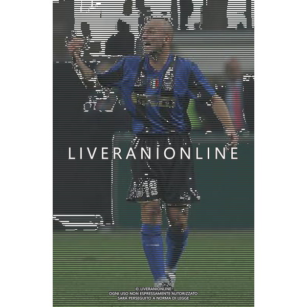 Milano 01-10-2009 champions league 2008/09 inter-werder brema 1:1 nella foto esteban cambiasso ph marco luzzani/ag aldo liverani s.a.s.