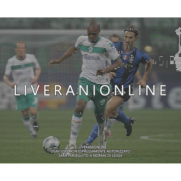 Milano 01-10-2009 champions league 2008/09 inter-werder brema 1:1 nella foto zlatan ibrahimovic e naldo ph marco luzzani/ag aldo liverani s.a.s.