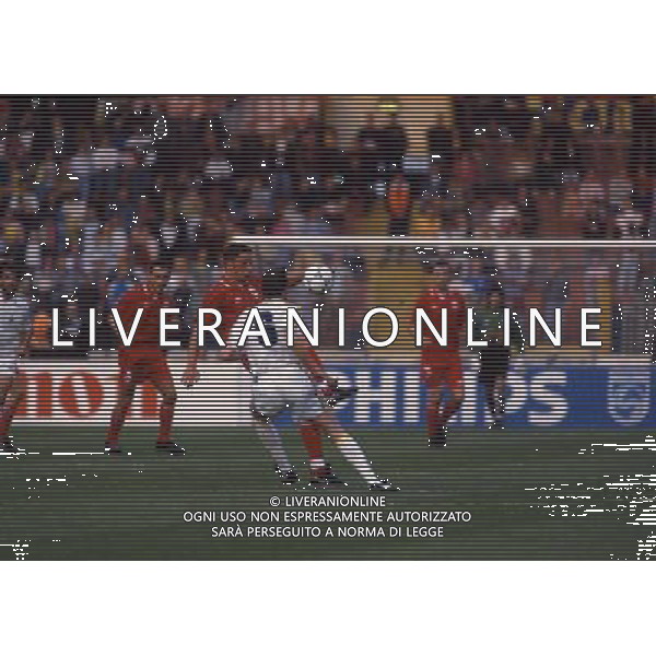 ARCHIVIO Wembley (Londra) 12/05/1993 finale COPPA DELLE COPPE PARMA- ANVERSA: 3-1 NELLA FOTO GRUN (NUMERO6) N AZIONE RETROSPETTIVA