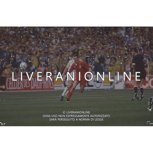 ARCHIVIO Wembley (Londra) 12/05/1993 finale COPPA DELLE COPPE PARMA- ANVERSA: 3-1 NELLA FOTO AZIONE DELLA PARTITA RETROSPETTIVA