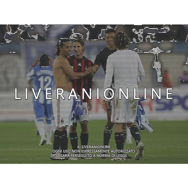 zurigo (CH) 02-1\'-2008 Coppa Uefa 2008-09 zurigo-milan 0-1 nella foto ronaldinho, luca antonini, dida nelson e paolo maldini a fine gara ph marco luzzani/ag. aldo liverani s.a.s. 