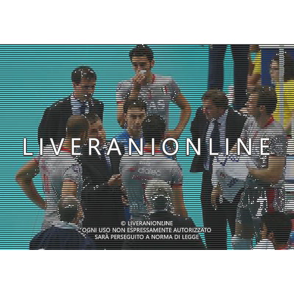 Foto Aldo Liverani/Luca Ghidoni Verona 05/10/2008 Campionato di Pallavolo serie A1 2008-2009 Marmi Lanza Verona-Trentino Volley Nella foto Radostin Stoytchev con la sua squadra