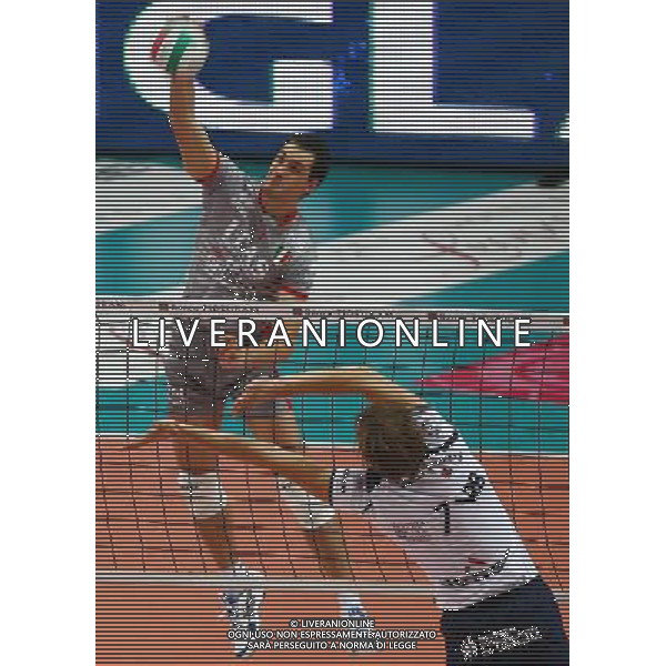 Foto Aldo Liverani/Luca Ghidoni Verona 05/10/2008 Campionato di Pallavolo serie A1 2008-2009 Marmi Lanza Verona-Trentino Volley Nella foto Matey Kaziyski in schiacciata