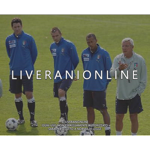 Raduno Nazionale Italiana di Calcio - Allenamento Coverciano(FI) - 08.10.2008 Nella Foto:LIPPI-SANTACROCE-DOSSENA-BONERA /Ph.Vitez-Ag. Aldo Liverani