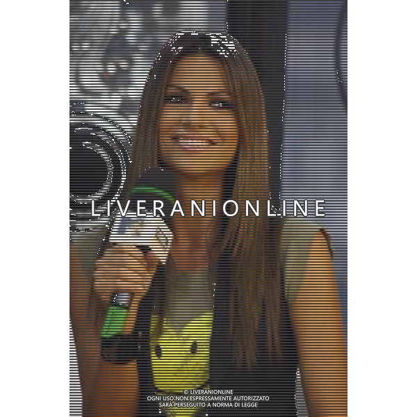 ALESSIA VENTURA OSPITE DELLA TRASMISSIONE MUSICALE TV: \' TRL LIVE@MTV\' DA MILANO FOTO ANTONIO SORANO - AG. ALDO LIVERANI SAS