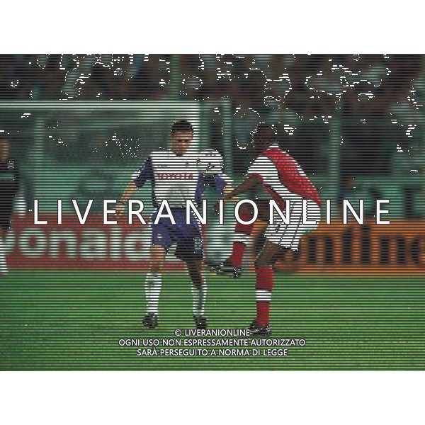 Fiorentina - Arsenal 0-0 14/09/1999 - I¡ giornata Champion League Stagione 1999/2000 nella foto Patrick Vieira e Predrag Mijatovic ph archivio Agenzia Aldo Liverani sas