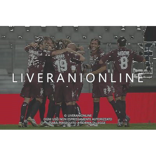 ©Manuela Viganti/Press Photo 01-10-2008 Torino Sport-Calcio Torino Livorno Coppa Italia Tim 2008/2009 Nella foto: Esultanza del torino dopo il gol di Zanetti ag aldo liverani
