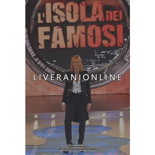 13-10-2008 ISOLA DEI FAMOSI SIMONA VENTURA © AG. ALDO LIVERANI SAS