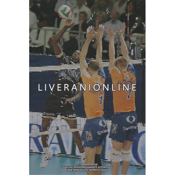 PADOVA 19/10/2008 CAMPIONATO ITALIANO PALLAVOLO MASCHILE SERIE A1 TIM 2008/09 ANTOVENETA PADOVA/MONTICHIARI NELLA FOTO:GATO RAMON MOYA FOTO PAOLA GARBUIO/AG.ALDO LIVERANI
