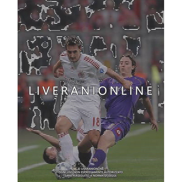 Champions League 2008/2009 Gruppo F Monaco - 21.10.2008 Bayern Monaco-Fiorentina Nella Foto:KLOSE-MONTOLIVO /Ph.Vitez-Ag. Aldo Liverani