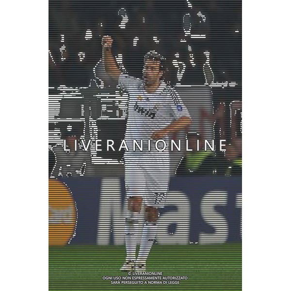 Juventus - Real Madrid Champions League 2008/2009 21-10-2008 Torino Nella foto: esultanza dopo il gol di ruud van nistelrooy del 2-1 ©Manuela Viganti/Press Photo/Ag. Aldo Liverani