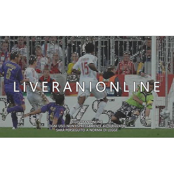 Champions League 2008/2009 Gruppo F Monaco - 21.10.2008 Bayern Monaco-Fiorentina Nella Foto:PARATA DI FREY SU KLOSE /Ph.Vitez-Ag. Aldo Liverani