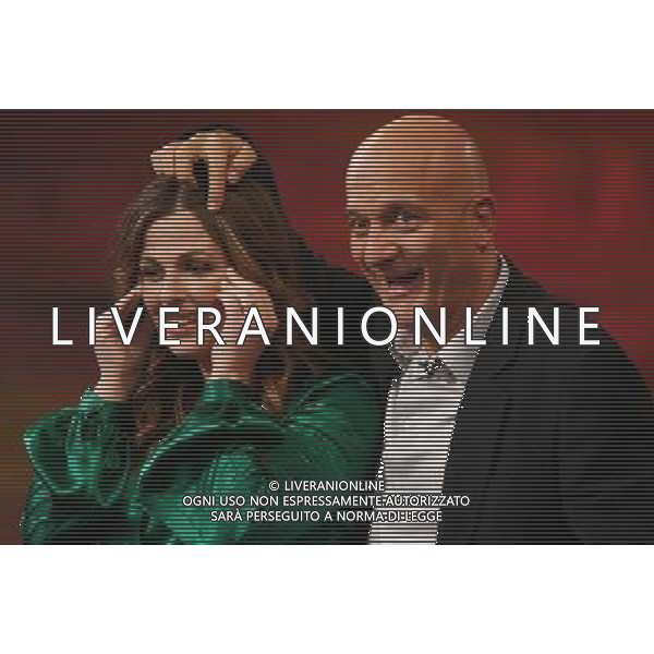 TRASMISSIONE: \' ZELIG\' TEATRO DEGLI ARCIMBOLDI - MILANO NELLA FOTO: VANESSA INCONTRADA - CLAUDIO BISIO FOTO ANTONIO SORANO - AG. ALDO LIVERANI SAS