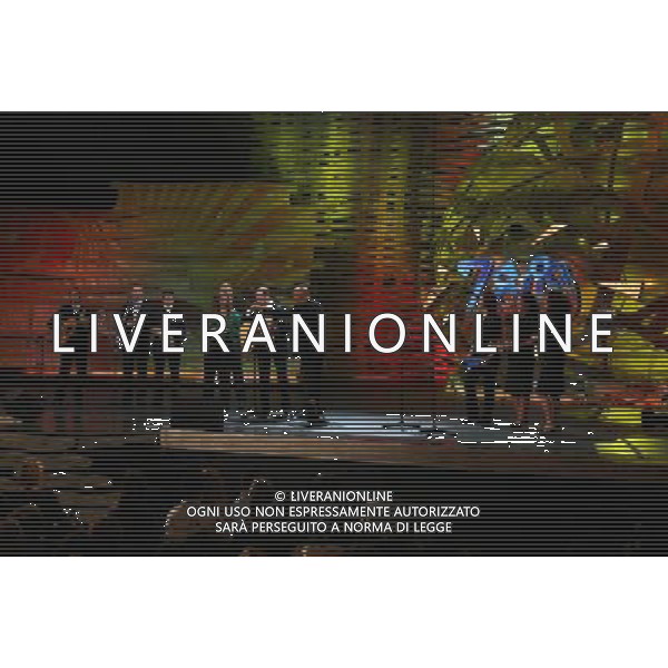 TRASMISSIONE: \' ZELIG\' TEATRO DEGLI ARCIMBOLDI - MILANO NELLA FOTO: LUCA MEDICI \' CHECCO ZALONE\' - VANESSA INCONTRADA - CLAUDIO BISIO FOTO ANTONIO SORANO - AG. ALDO LIVERANI SAS