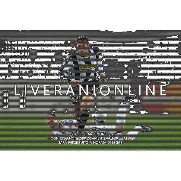  21-10-2008 Torino Sport-Calcio Juventus Real Madrid Champions League 2008/2009 Nella foto: Molinaro e Arien Robben ph.falzone/ag ALDO LIVERANI SAS
