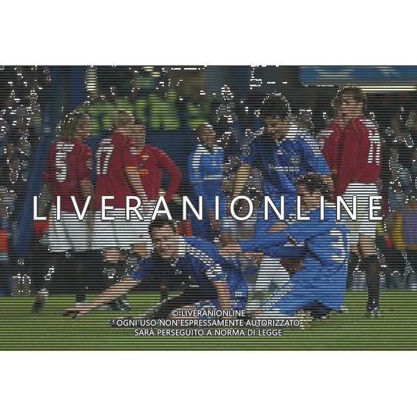 John Terry of Chelsea celebrates scoring the 1st gol with Ricardo Carvalho \' Franco Di Santo of Chelsea 1-0, Chelsea Vs A.S. Roma, UEFA Champions League Group A, Matchday 3 ,Stamford Bridge ,London, Date 22/10/2008 - esultanza - Picture by Marc Atkins©IPS Photo Agency/Ag. Aldo Liverani Sas - ITALY ONLY -
