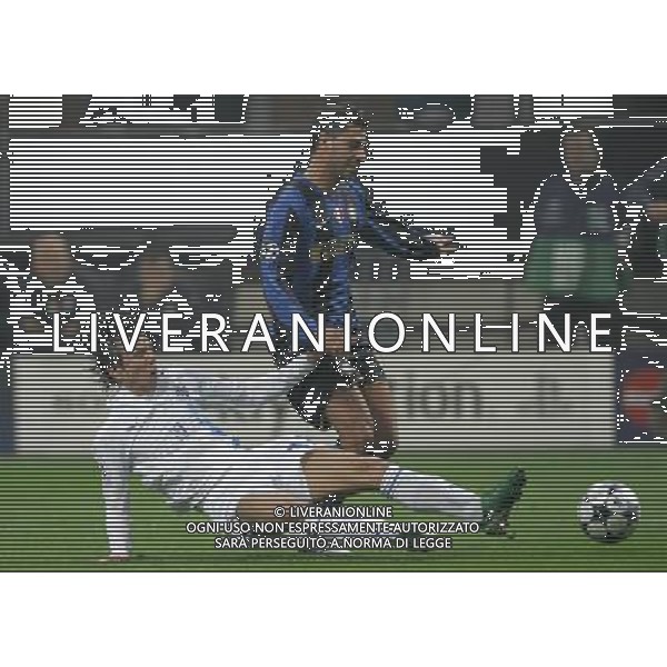 Milano 22-10-2008 Champions League 2008/09 inter-anorthosis famagusta fc 1:0 nella foto ricardo quaresma e jeffrey leiwakabessy ph marco luzzani/ag aldo liverani s.a.s.