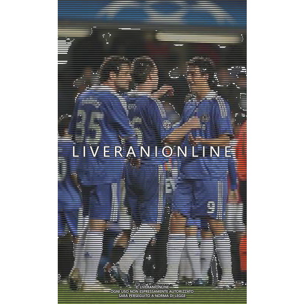 - esultanza - John Terry of Chelsea celebrates the win with Franco Di Santo \' Juliano Belletti of Chelsea , Chelsea Vs A.S. Roma, UEFA Champions League Group A, Matchday 3 ,Stamford Bridge ,London, Date 22/10/2008 Picture by Marc Atkins©IPS Photo Agency/Ag. Aldo Liverani Sas - ITALY ONLY -
