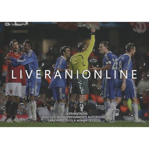 John Terry of Chelsea is shown a Yellow Card for a challenge on Francesco Totti of A.S. Roma , Chelsea Vs A.S. Roma, UEFA Champions League Group A, Matchday 3 ,Stamford Bridge ,London, Date 22/10/2008 Picture by Marc Atkins©IPS Photo Agency/Ag. Aldo Liverani Sas - ITALY ONLY -