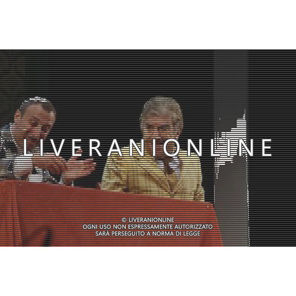 PRIMA DELLO SPETTACOLO TEATRALE:\' DI NUOVO BUONASERA\' CON GIGI PROIETTI AL TEATRO VENTAGLIO SMERALDO DI MILANO FOTO ANTONIO SORANO - AG. ALDO LIVERANI SAS