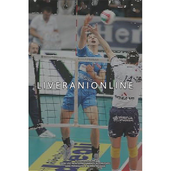VERONA 26/10/2008 VOLLEY MARMI LANZA VERONA-BRE BANCA LANNUTTI CUNEO NELLA FOTO:NIKOLOV VLADIMIR FOTO PAOLA GARBUIO/AG.ALDO LIVERANI