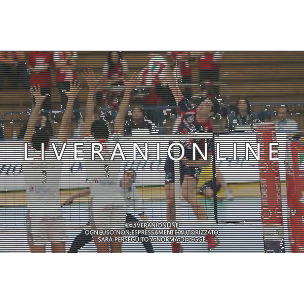 TRENTO 27/10/2008 VOLLEY ITAS DIATEC TRENTINO -LUBE BANCA MARCHE MACERATA NELLA FOTO:IGOR OMRCEN FOTO PAOLA GARBUIO/AG.ALDO LIVERANI