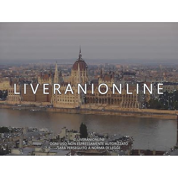 IL PALAZZO DEL PARLAMENTO A BUDAPEST - UNGHERIA The Parliament in Budapest Hungary AGENZIA ALDO LIVERANI SAS