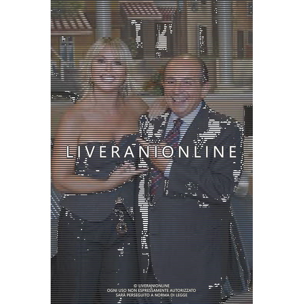 TRASMISSIONE TELEVISIVA \'PIAZZA GRANDE\' 2007 nella foto MONICA LEOFREDDI E GIANCARLO MAGALLI UFF STAMPA RAI-AG ALDO LIVERANI