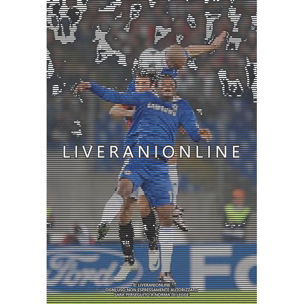 Roma Vs Chelsea - 04/11/2008 - Stadio Olimpico - Uefa Champions League 2008/2009 - Gruppo A - nella foto Mirko Vucinic contrastato da obi mikel e Alex ph. Corradetti / ag. Aldo Liverani Sas