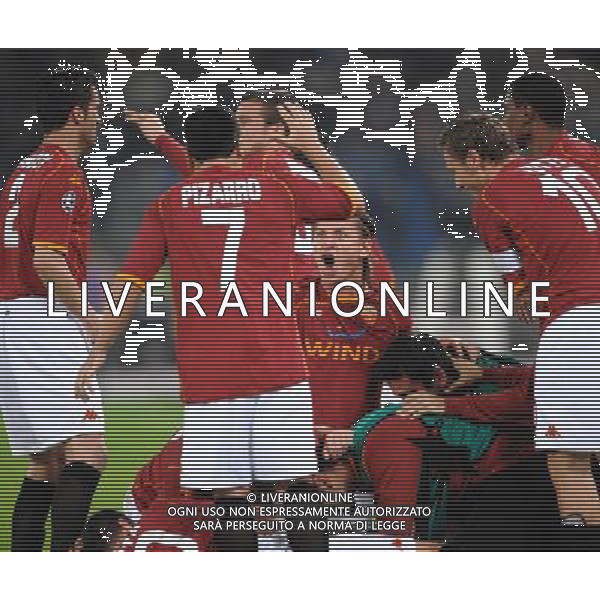 Roma Vs Chelsea - 04/11/2008 - Stadio Olimpico - Uefa Champions League 2008/2009 - Gruppo A - nella foto esultanza dopo il gol del 3 a 0 ph. Corradetti / ag. Aldo Liverani Sas