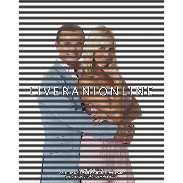 TRASMISSIONE TELEVISIVA \'PIAZZA GRANDE \' 2003 NELLA FOTO ALFONSO SIGNORINI-STEFANIA ORLANDO FILMCODX-AG ALDO LIVERANI