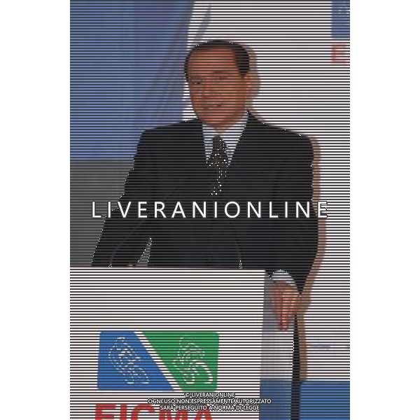 INAUGURAZIONE DI EICMA 2008 - 66ma FIERA DEL CICLO E MOTOCICLO FIERA RHO MILANO NELLA FOTO: SILVIO BERLUSCONI © ANTONIO SORANO - AG. ALDO LIVERANI SAS
