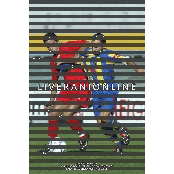 Pisa 05/11/2003 Pisa-Castelnuovo Coppa Italia serie C Nella foto: Fiori Francesco contro Zitolo Francesco.* Ph Gianni Nucci/Aldo Liverani