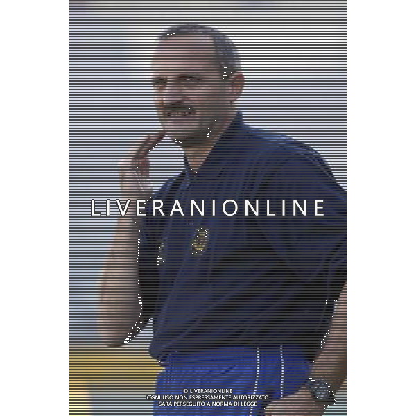 Pisa 05/11/2003 Pisa-Castelnuovo Coppa Italia serie C Nella foto: Londi Maurizio, allenatore del Castelnuovo.* Ph Gianni Nucci/Aldo Liverani