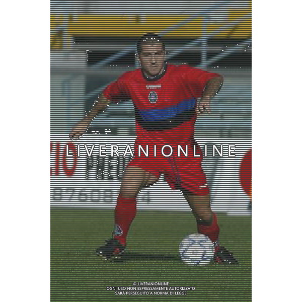 Pisa 05/11/2003 Pisa-Castelnuovo Coppa Italia serie C Nella foto: Obbedio Antonio.* Ph Gianni Nucci/Aldo Liverani