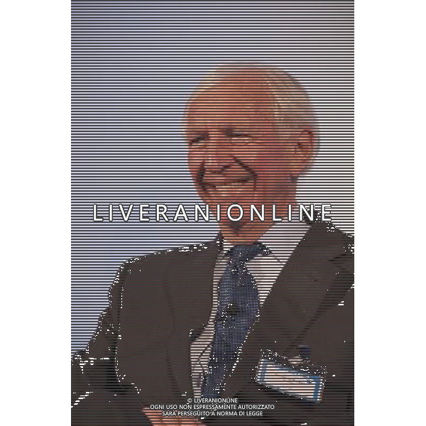 Sir David Walker, Chairman of Barclays addressing the Global Youth Entrepreneurship Summit at the IoD, Pall Mall. London ©photoshot/AGENZIA ALDO LIVERANI SAS - ITALY ONLY - EDITORIAL USE ONLY