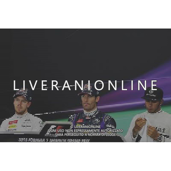 Qualifying top three in the FIA Press Conference (L to R): Sebastian Vettel (GER) Red Bull Racing, second; Mark Webber (AUS) Red Bull Racing, pole position; Lewis Hamilton (GBR) Mercedes AMG F1, third. 12.10.2013. Formula 1 World Championship, Rd 15, Japanese Grand Prix, Suzuka, Japan, Qualifying Day. - www.xpbimages.com, EMail: requests@xpbimages.com - copy of publication required for printed pictures. Every used picture is fee-liable. © Copyright: Moy / XPB Images AG ALDO LIVERANI SAS ONLY ITALY