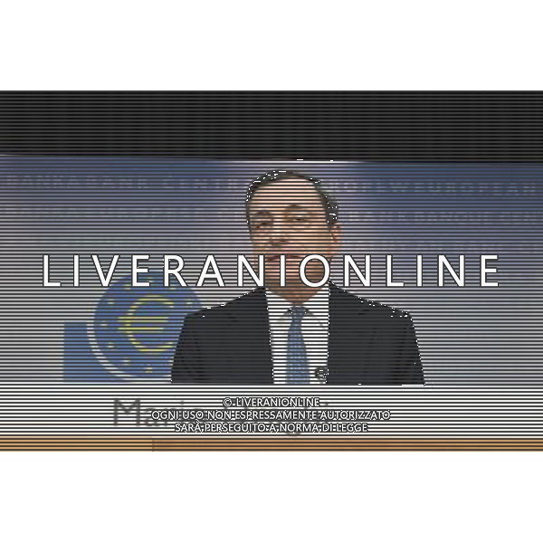 (131107) -- FRANKFURT, Nov. 7, 2013 () -- President of the European Central Bank (ECB) Mario Draghi speaks during a press conference in Frankfurt, Germany, on Nov. 7, 2013. The ECB on Thursday announced it would cut interest rates on the main refinancing operations of the Eurosystem by 25 basis points to 0.25 percent. (/Wen Shizhe) ©Photoshot/Ag. Aldo Liverani s.a.s.-Only Italy-Editorial Use Only