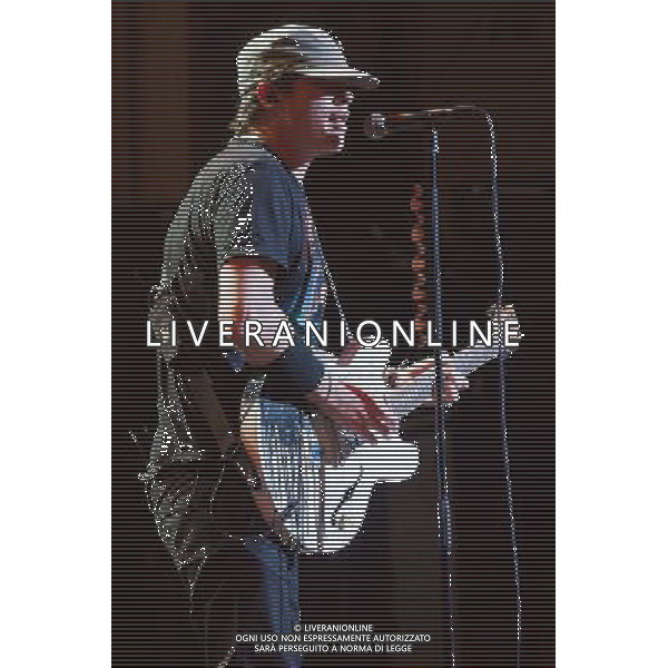Guitarist Tom DeLonge of American Pop Punk band Blink-182 performing at the first of two shows at Brixton Academy, London, England, UK on Wednesday 6th August 2014. AG ALDO LIVERANI SAS ONLY ITALY