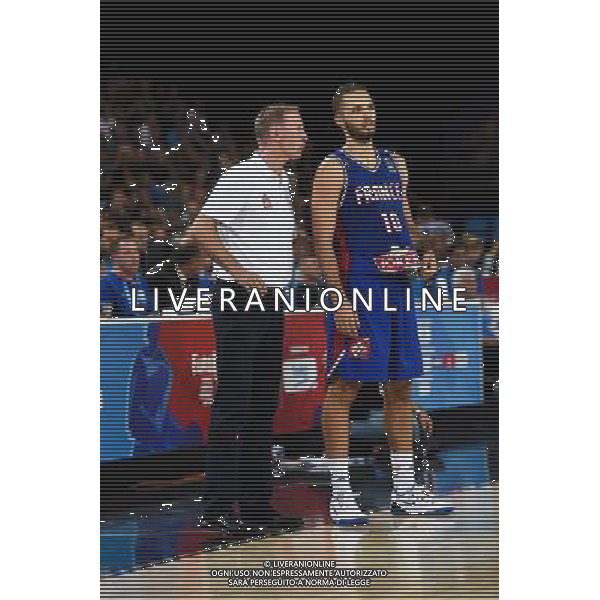 Evan Fournier / Vincent Collet - 10.09.2015 - Israel / France - Euro Basket 2015 Photo : Alexandre Dimou / Icon Sport AG ALDO LIVERANI SAS ONLY ITALY