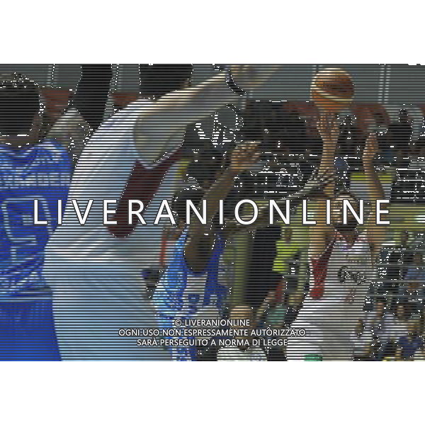 Beko Supercoppa di Basket 2015 Torino - 26.09.2015 Banco Sardegna Sassari-Grissin Bon Reggio Emilia Nella Foto:gentile stefano /Ph.Vitez-Ag. Aldo Liverani